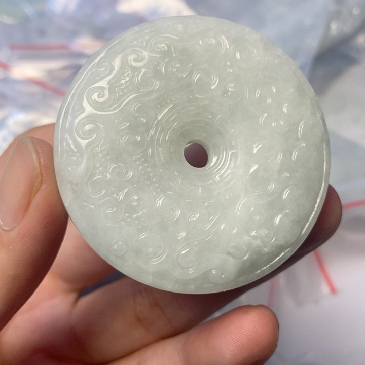翡翠未镶嵌颈饰天然翡翠A货