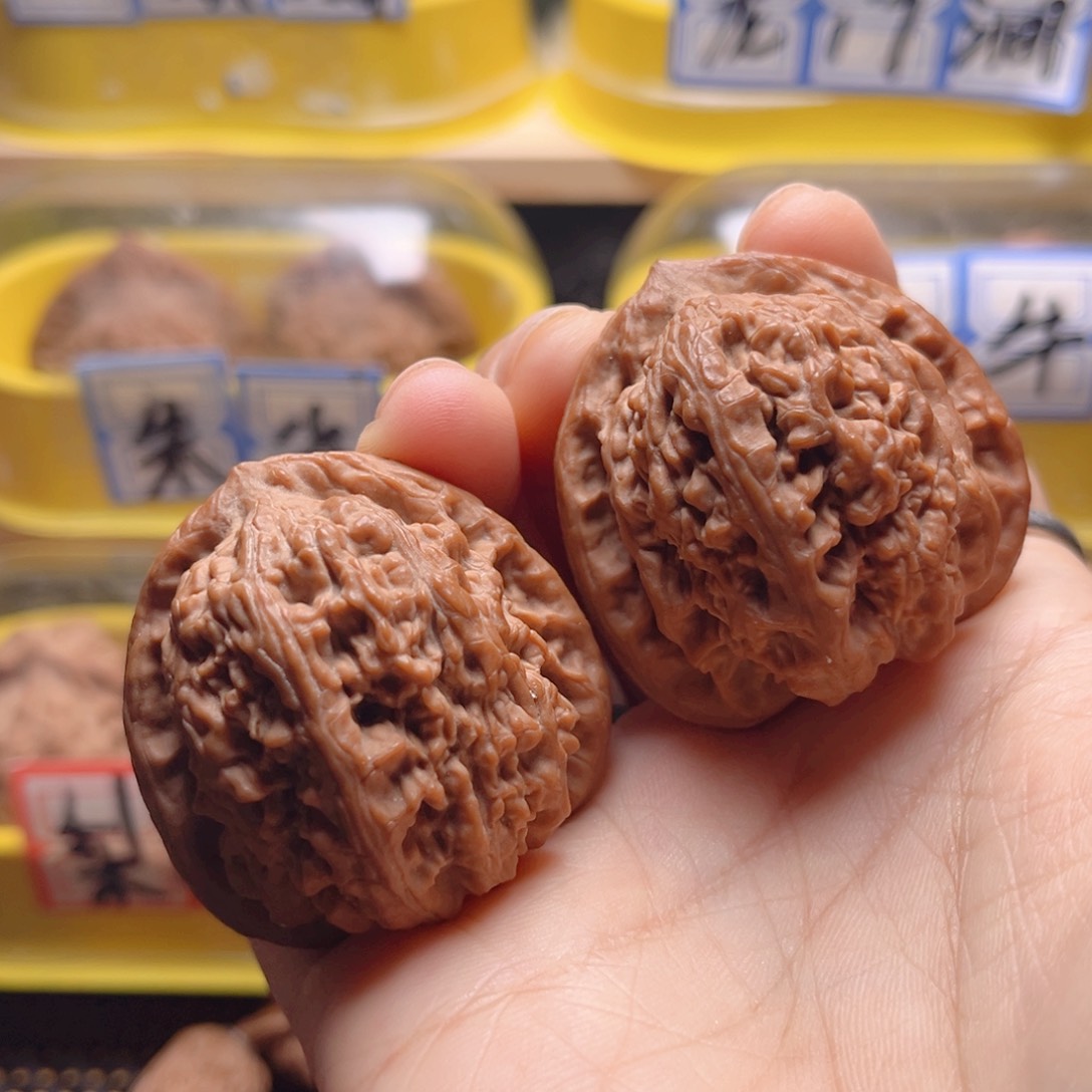 文玩核桃把件蚂蚁沟