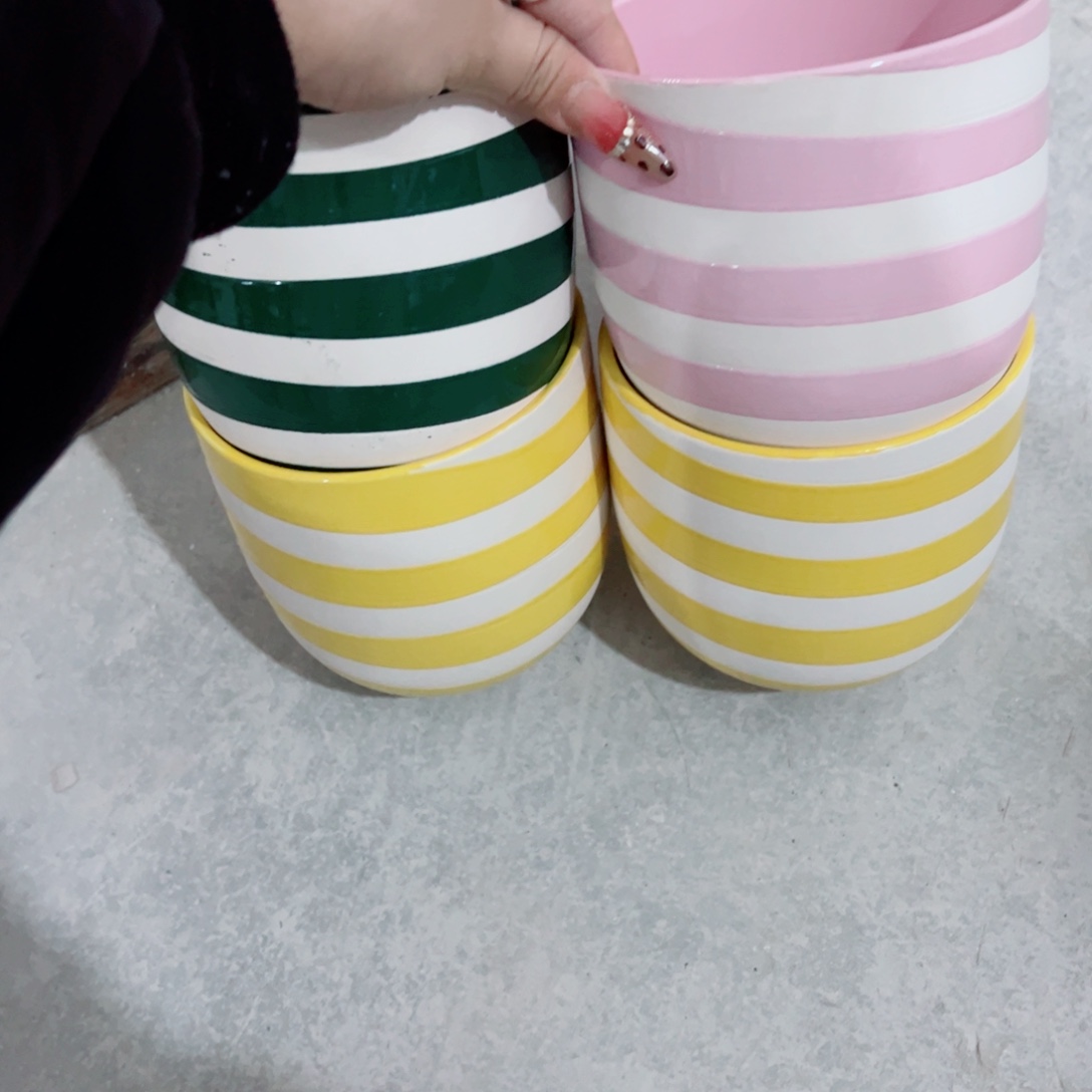 有孔，陶瓷花盆满10米包邮发货