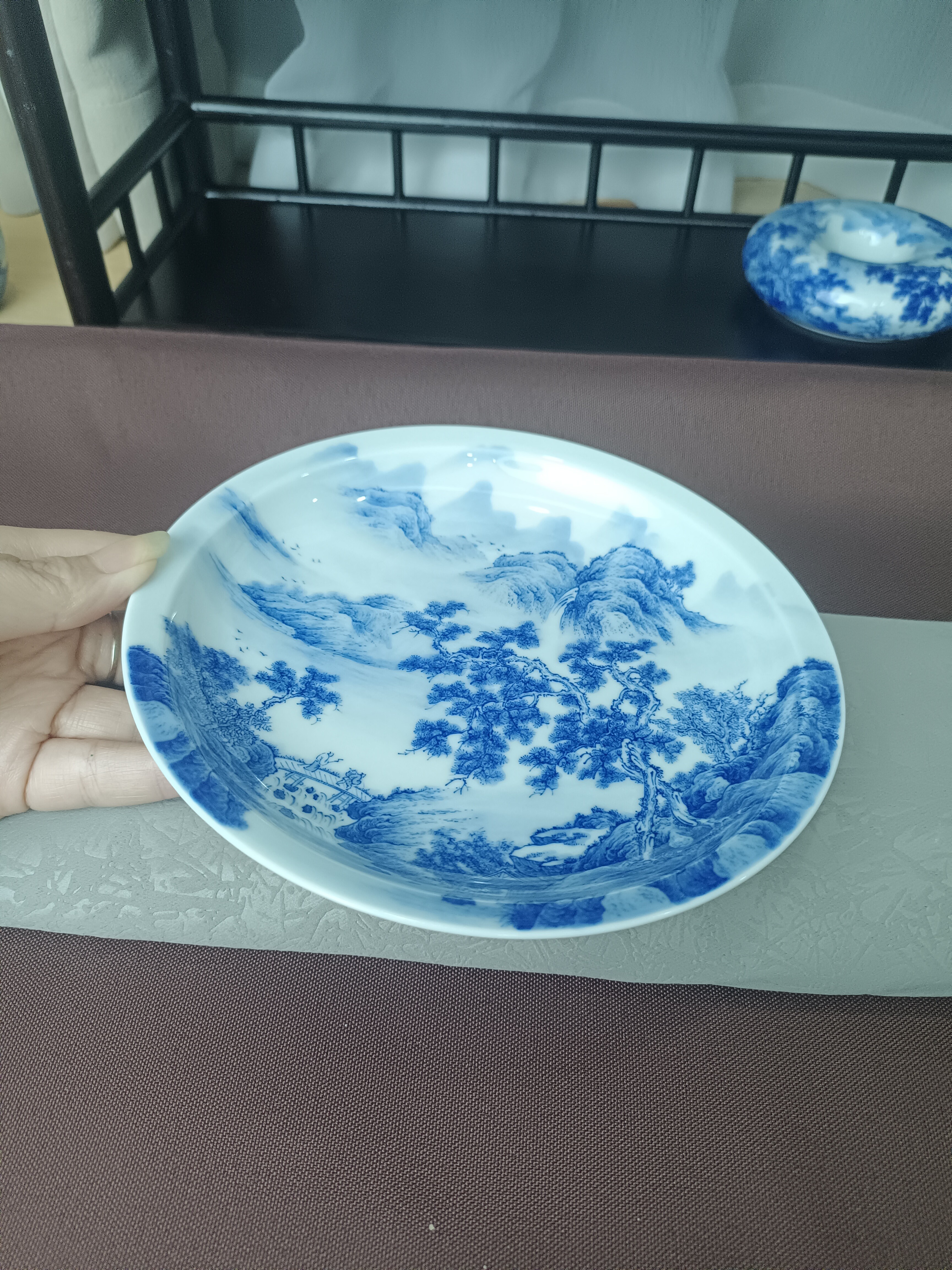 当代青花山水壶承