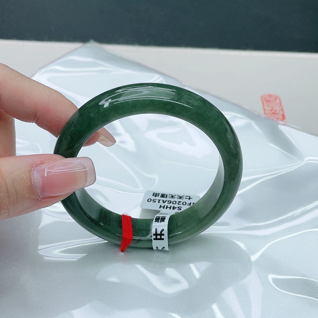 翡翠手镯未镶嵌正53.8