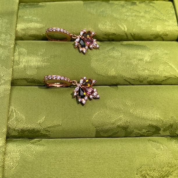 世纪珠宝S925银天然碧玺耳饰 多颗精致时尚