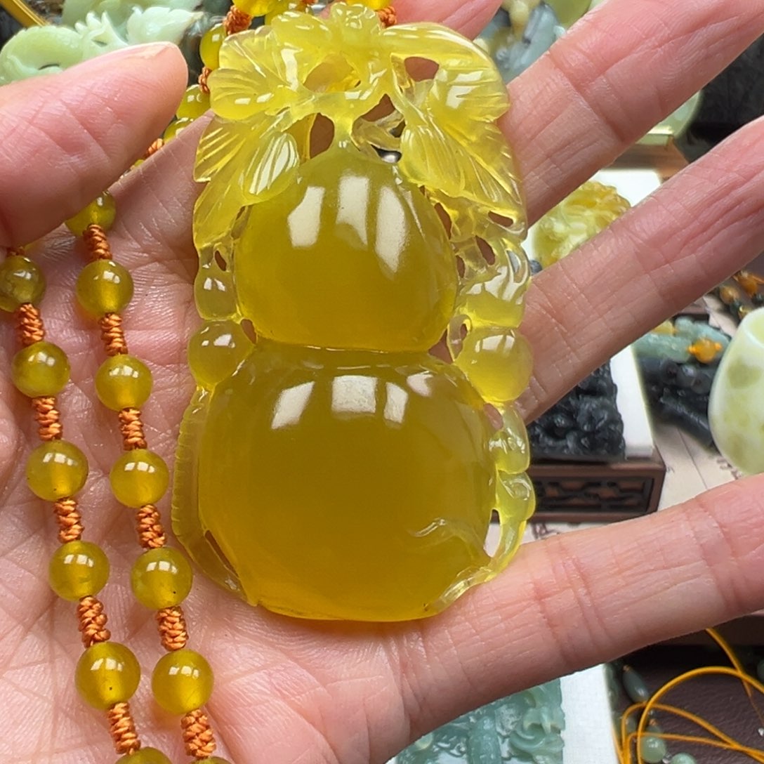 海***川岫玉未镶嵌挂件挂件