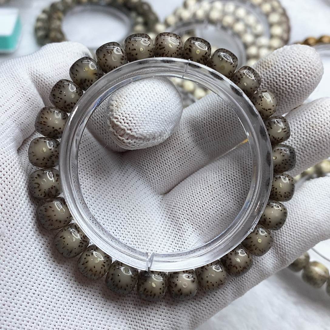 星月菩提吊坠9/8黑冰大眼