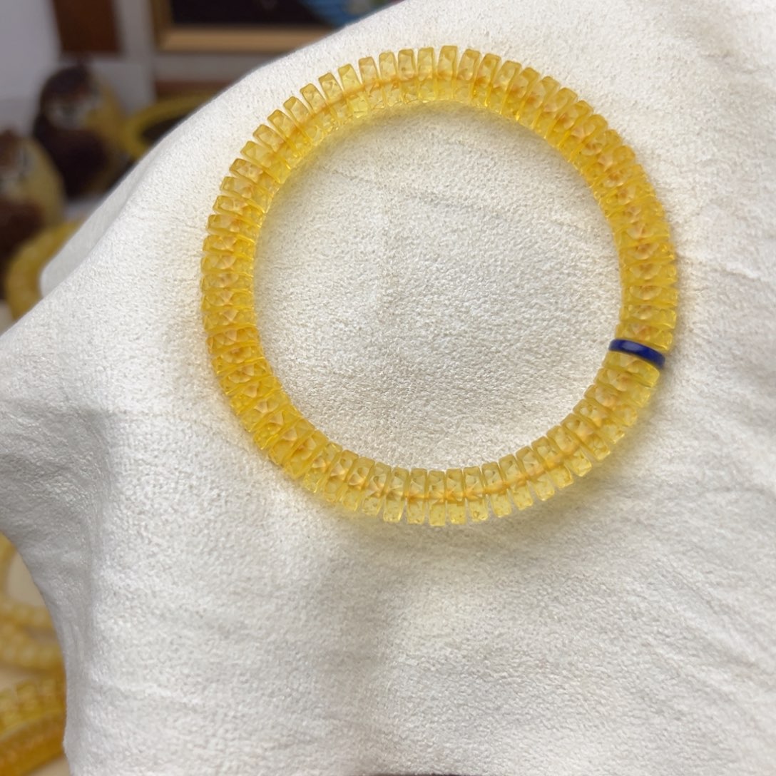 琥珀裸石未镶嵌8药片无相