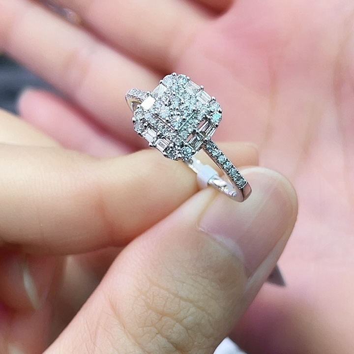 戒指/指环18K金镶嵌钻石