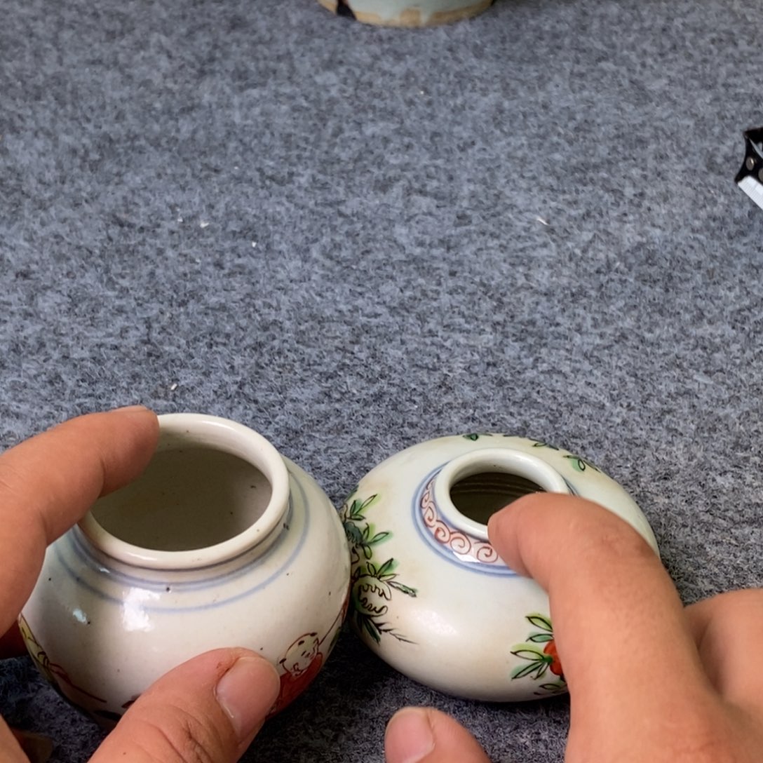 上***人摆件陶瓷工艺美术精品展览