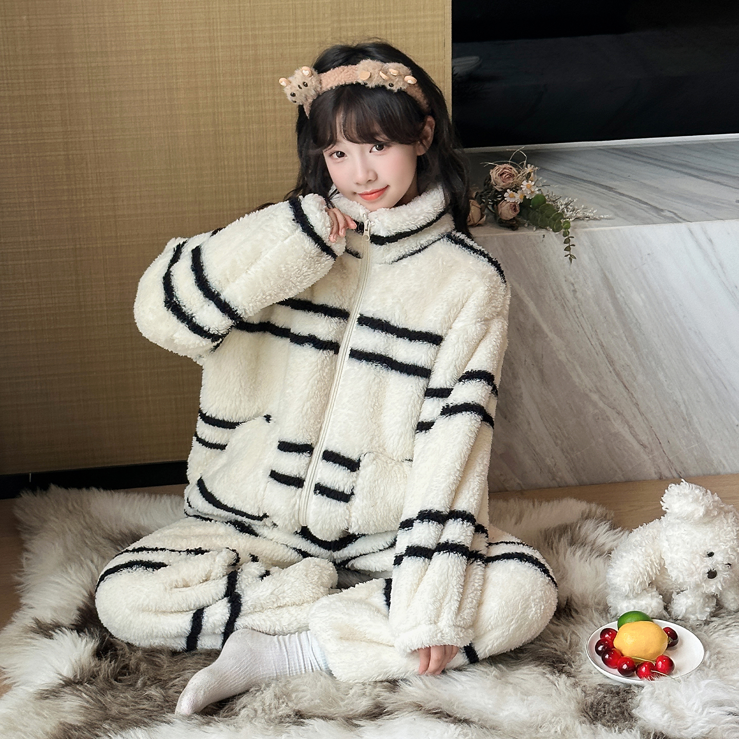 女童秋冬睡衣套装中大童条纹开衫家居服儿童加厚法兰绒保暖两件套