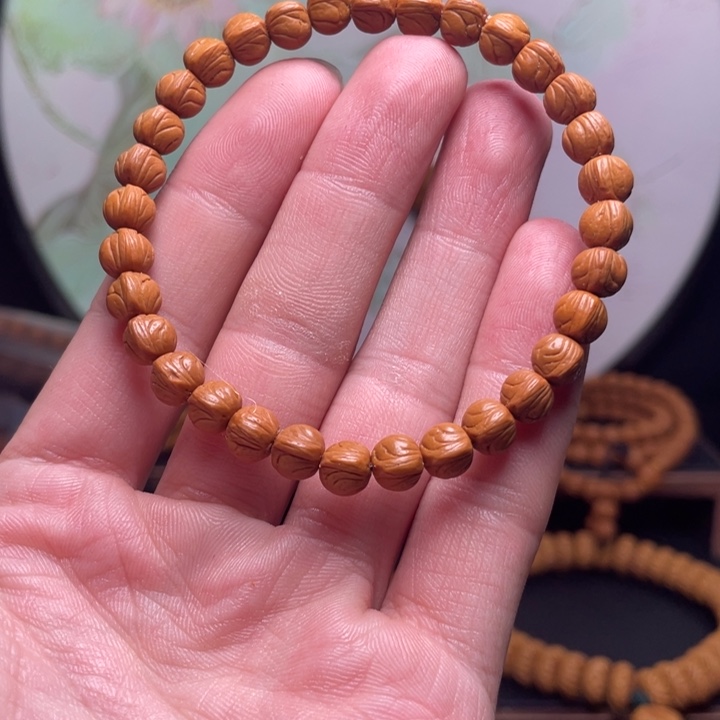 不***李桃核手串7玉龙脊手串