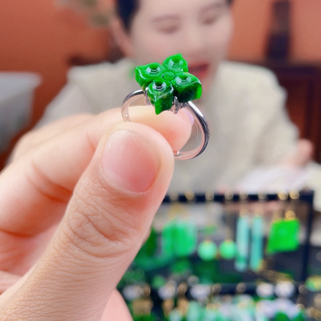 翡翠银S925镶嵌耳饰饰品