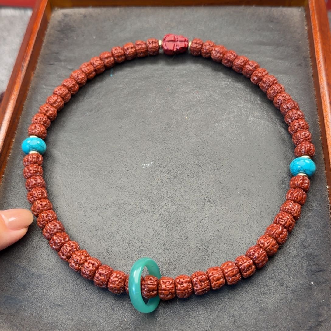 金刚菩提吊坠盘龙