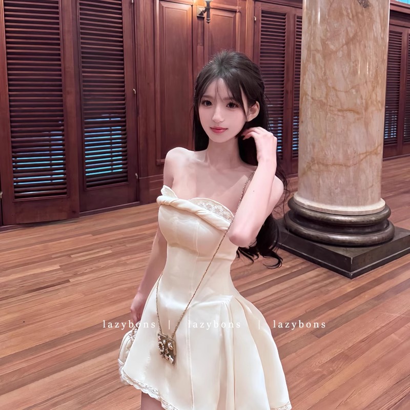 抹胸连衣裙女千金名媛高级感生日小礼服蕾丝拼接收腰a字蓬蓬短裙