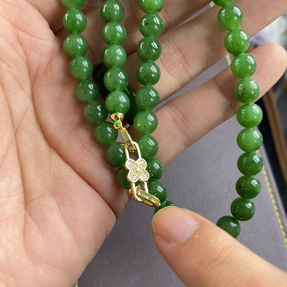 和田玉（碧玉）未镶嵌颈饰卡8