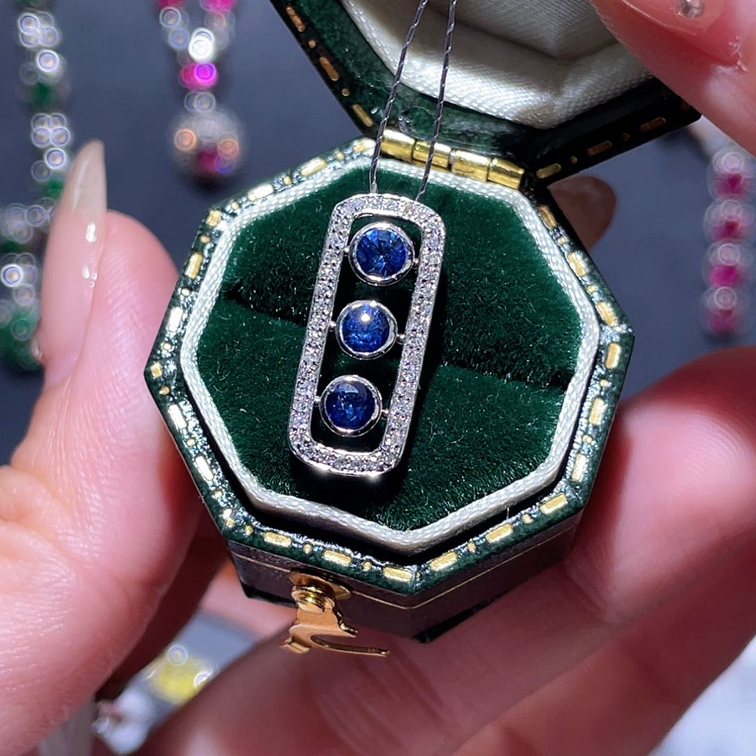 蓝宝石吊坠(不含链)18K金镶嵌