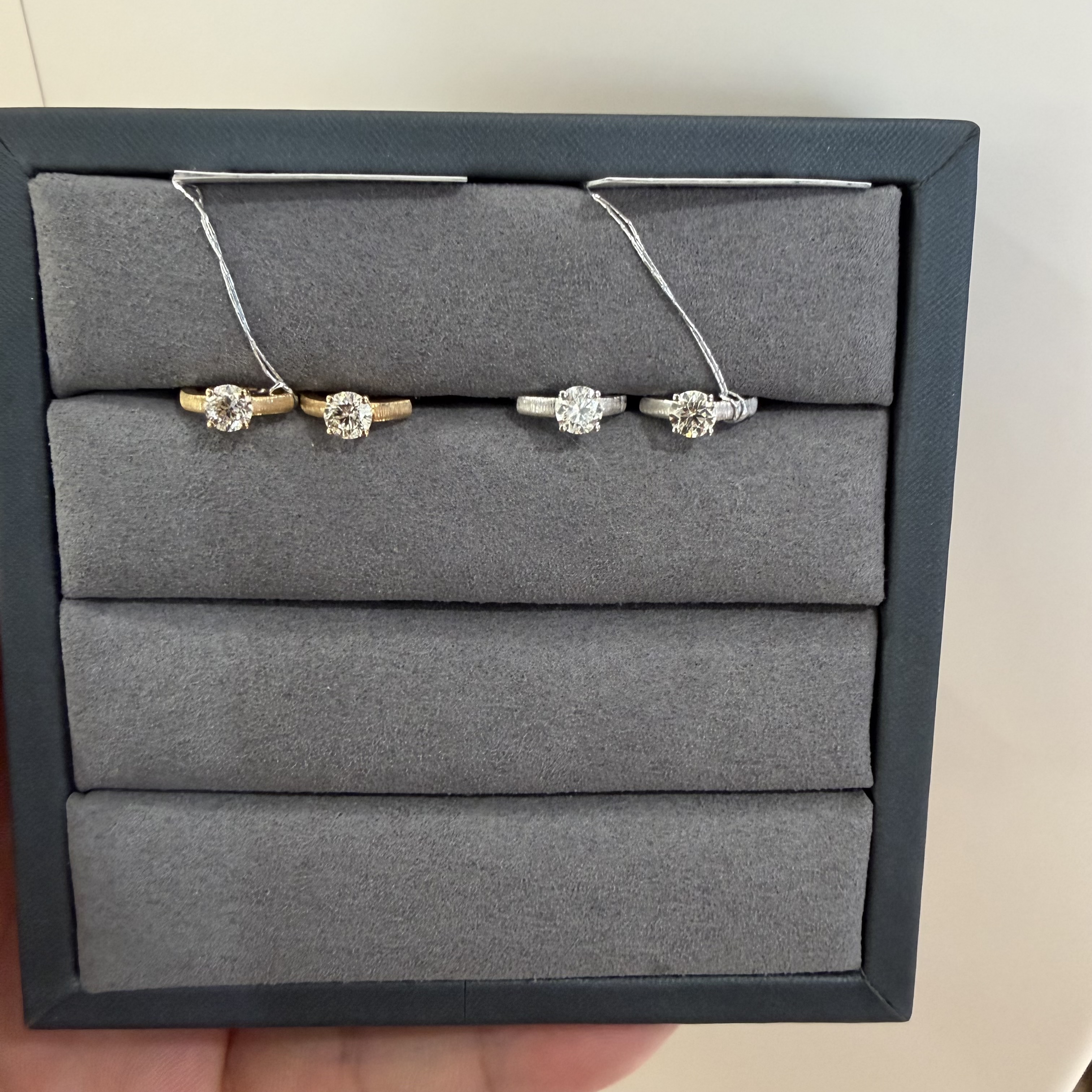 【一菲臻选】钻石耳饰-TT05-18K金-多样性发其一|BZS4