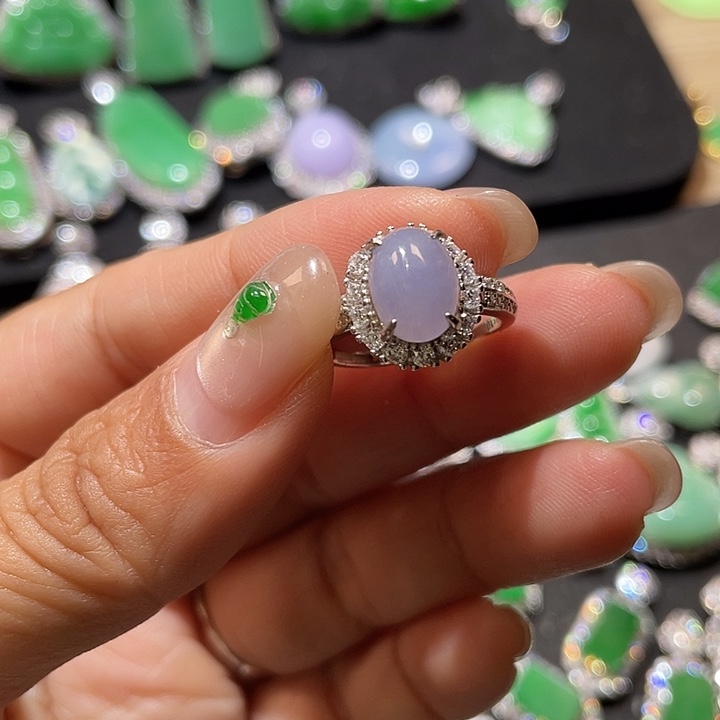 蓓***园翡翠银S925镶嵌颈饰