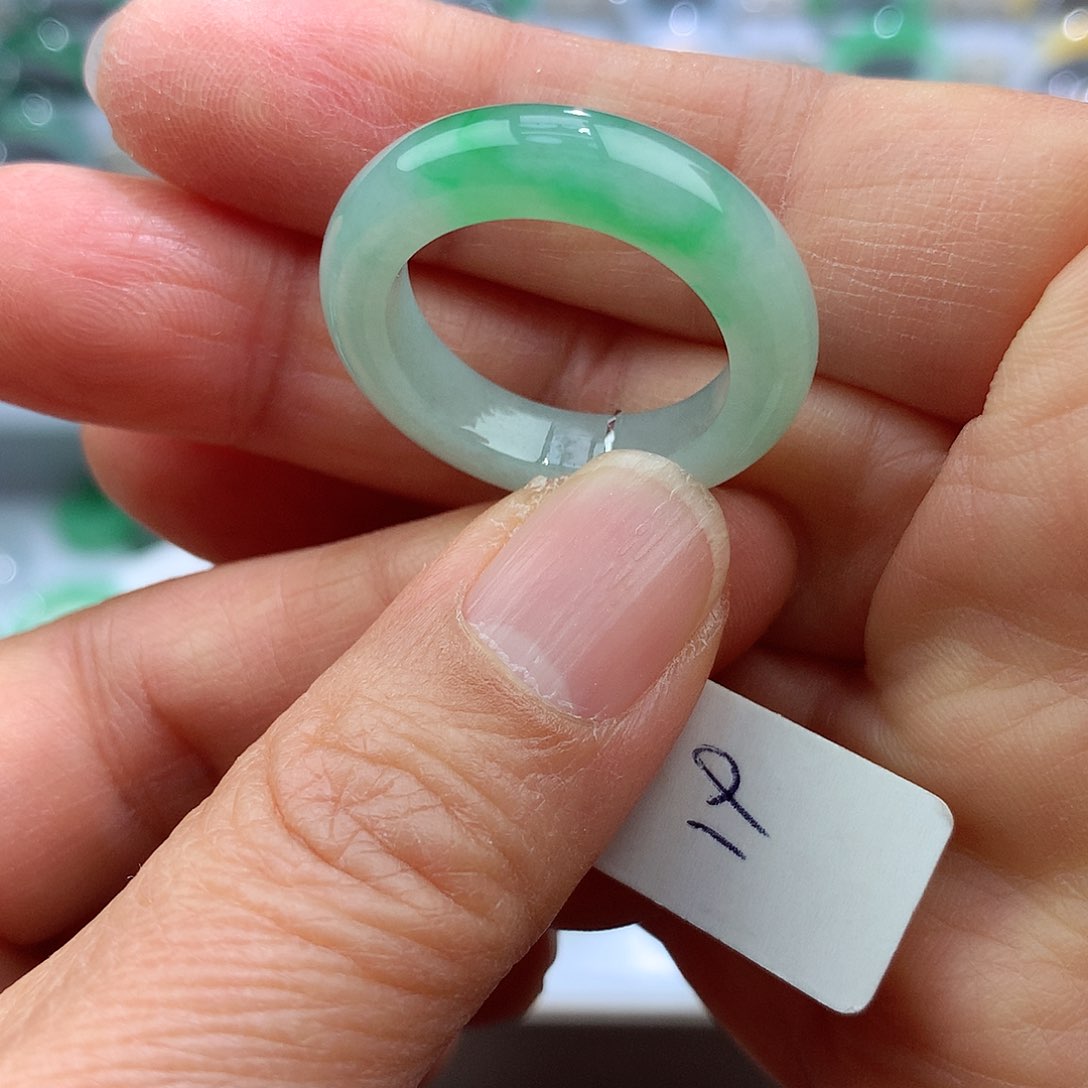翡翠戒指未镶嵌19号