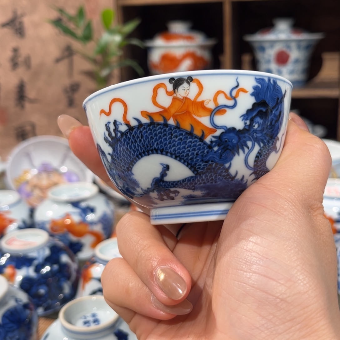 景德镇陶瓷主人杯