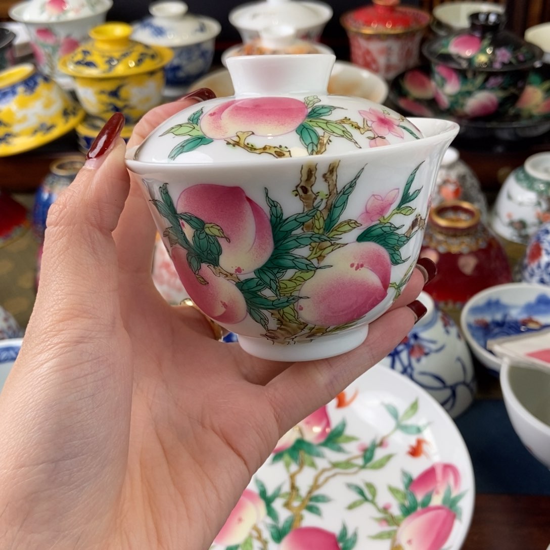 陶瓷艺术家的作品是什么意思