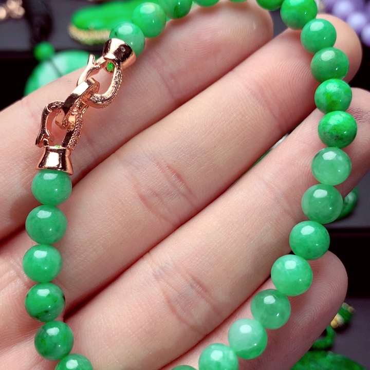 翡翠未镶嵌手链A货