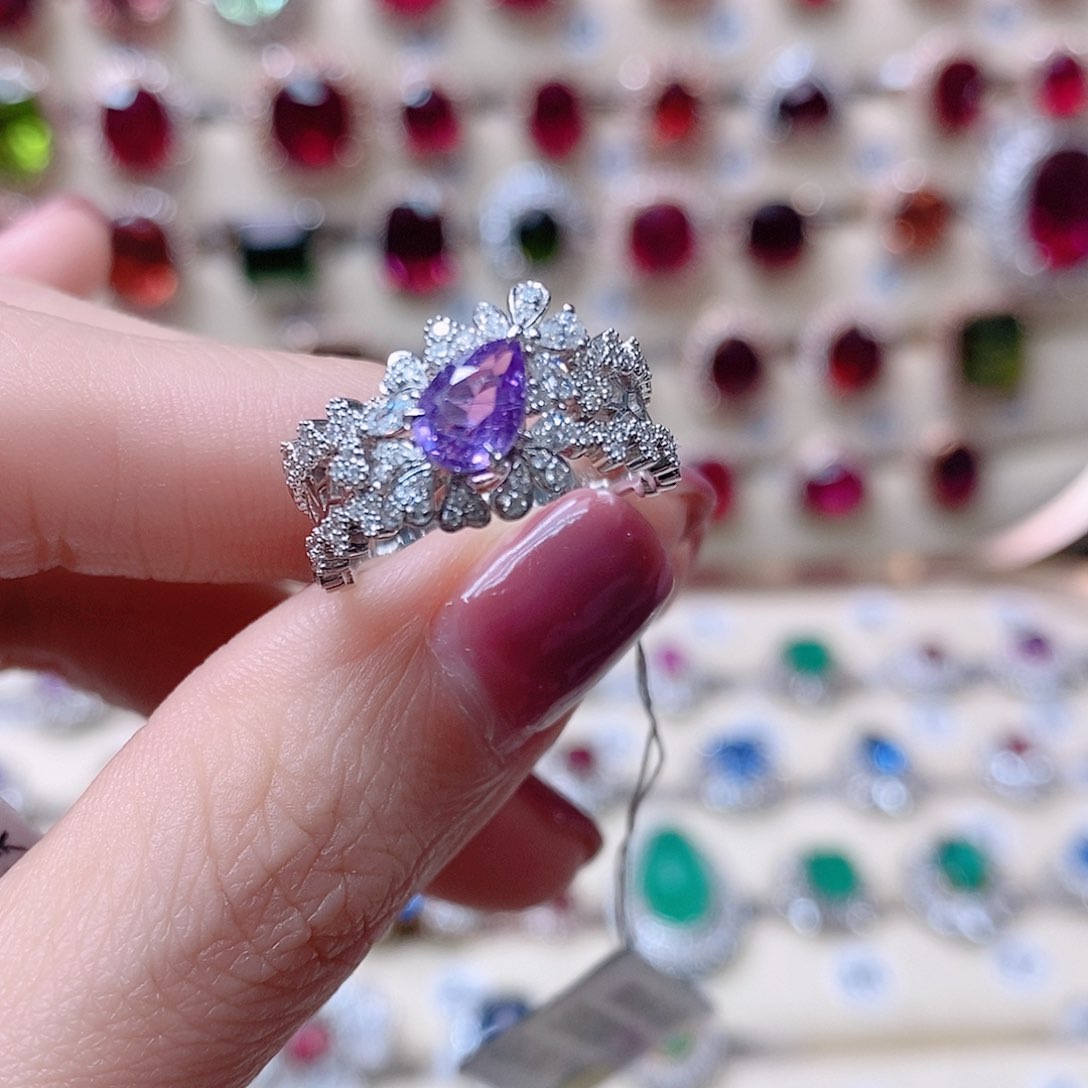 蓝宝石戒指18K金镶嵌用****5