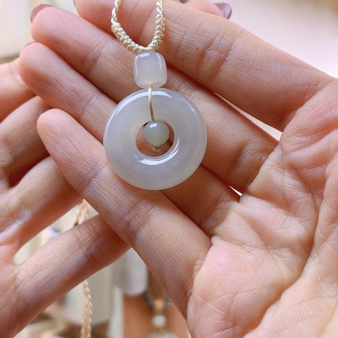 和田玉吊坠(赠链)未镶嵌@*泡