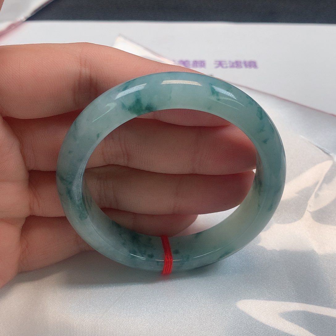 翡翠手镯未镶嵌282号