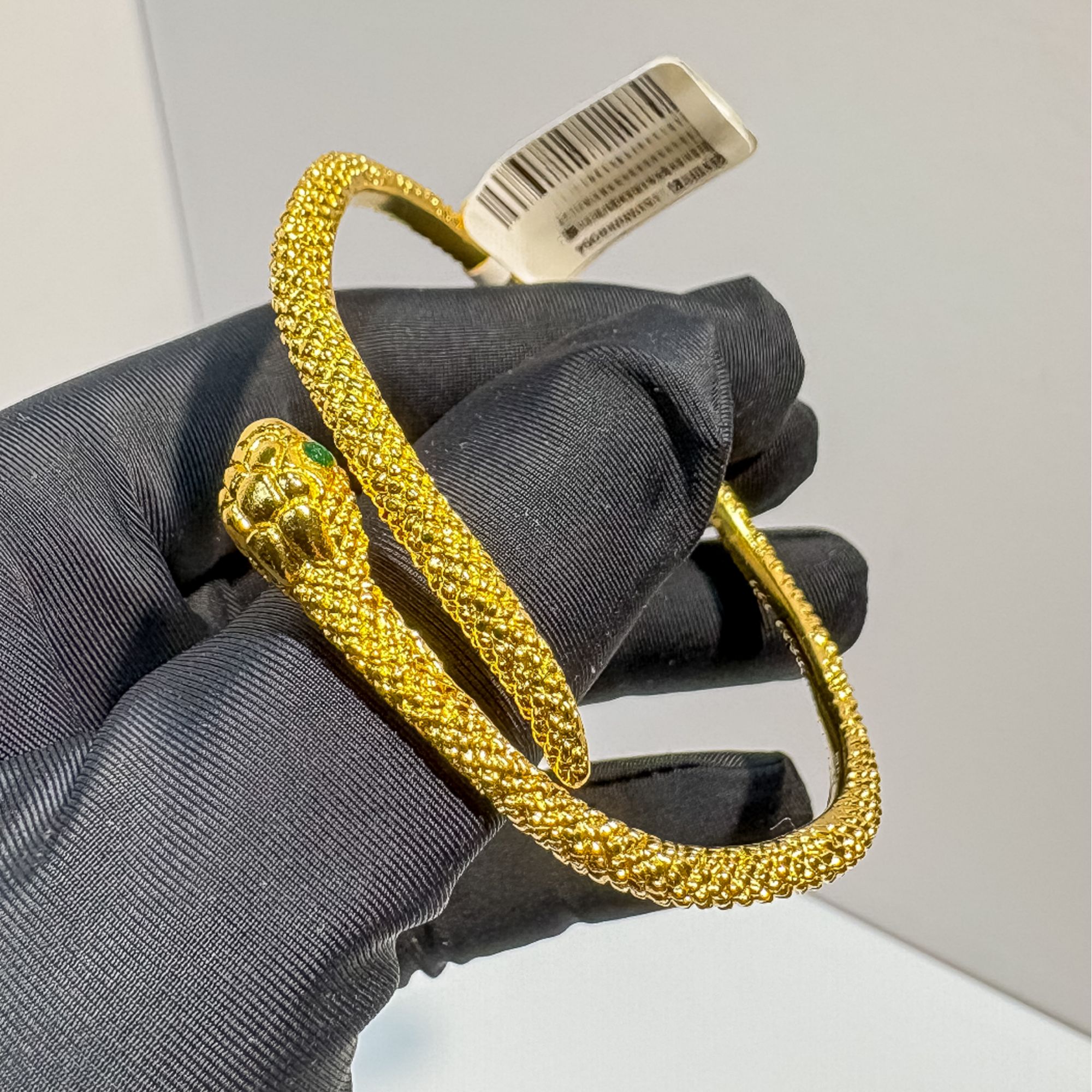 足银银制品 银饰品 编号：0922961052绿宝开口蛇手镯  金包999