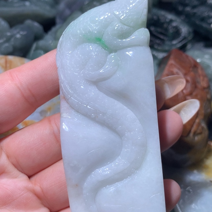 翡翠未镶嵌颈饰保真天然A货翡翠