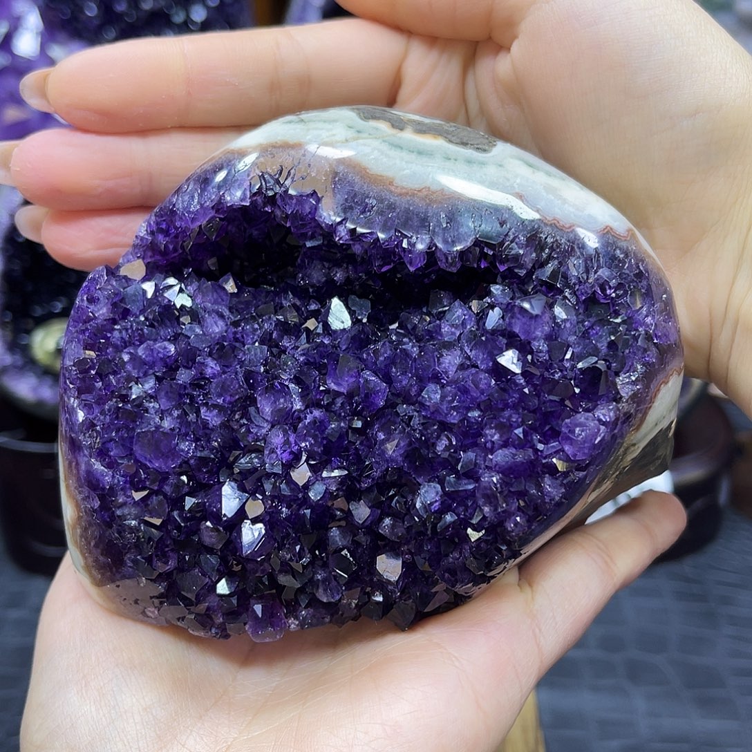 未镶嵌紫晶大型摆件（非配饰）