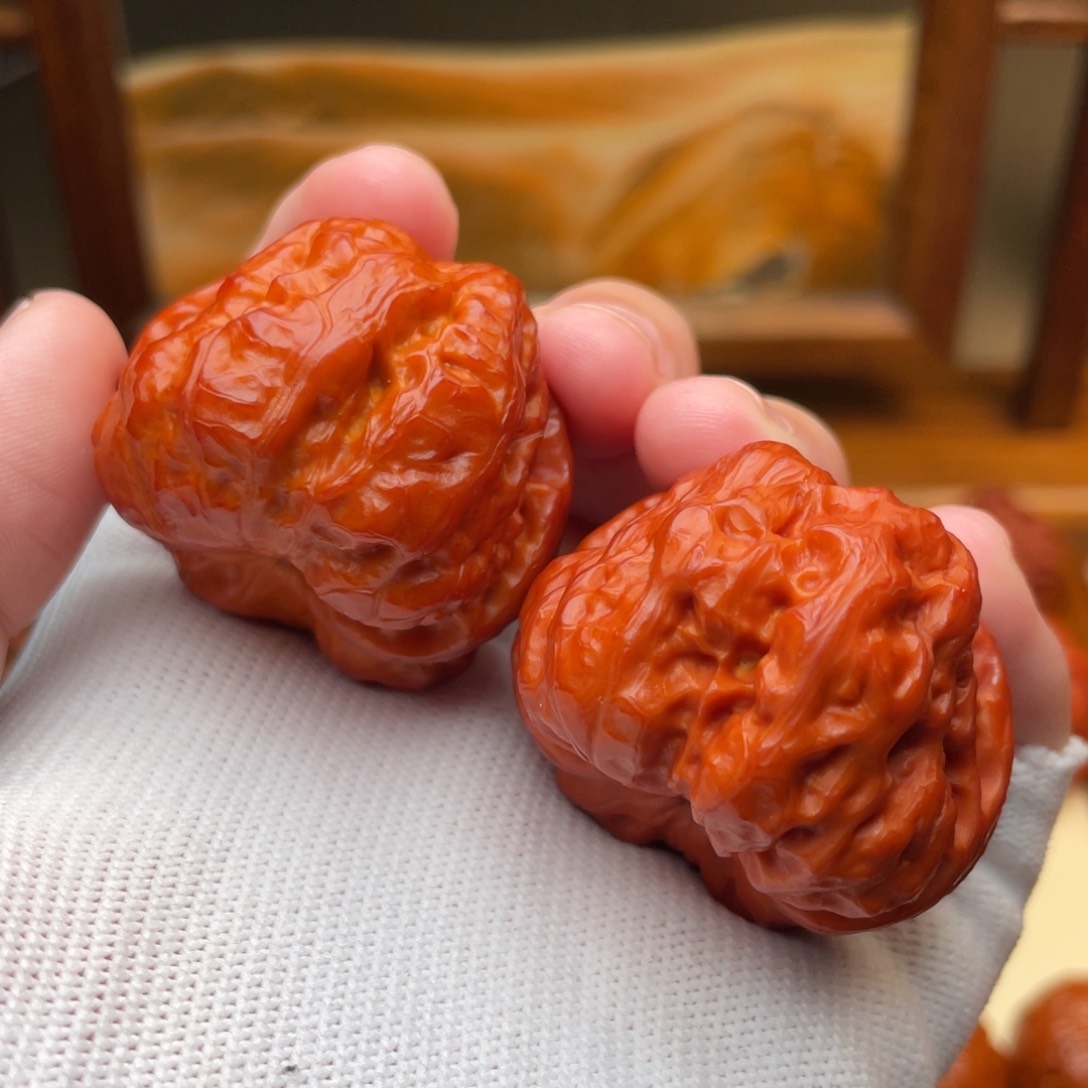 文玩核桃把件与****蛤蟆头39