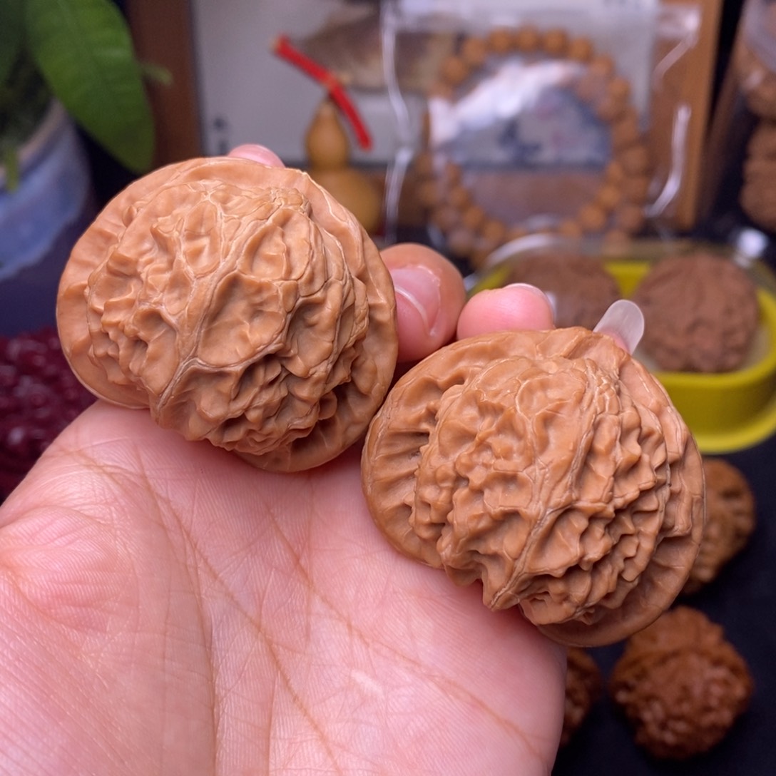 文玩核桃把件44.5宫灯