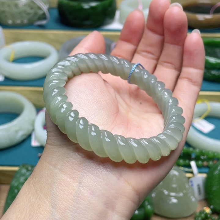 和田玉手镯54+圈口 编号55未镶嵌