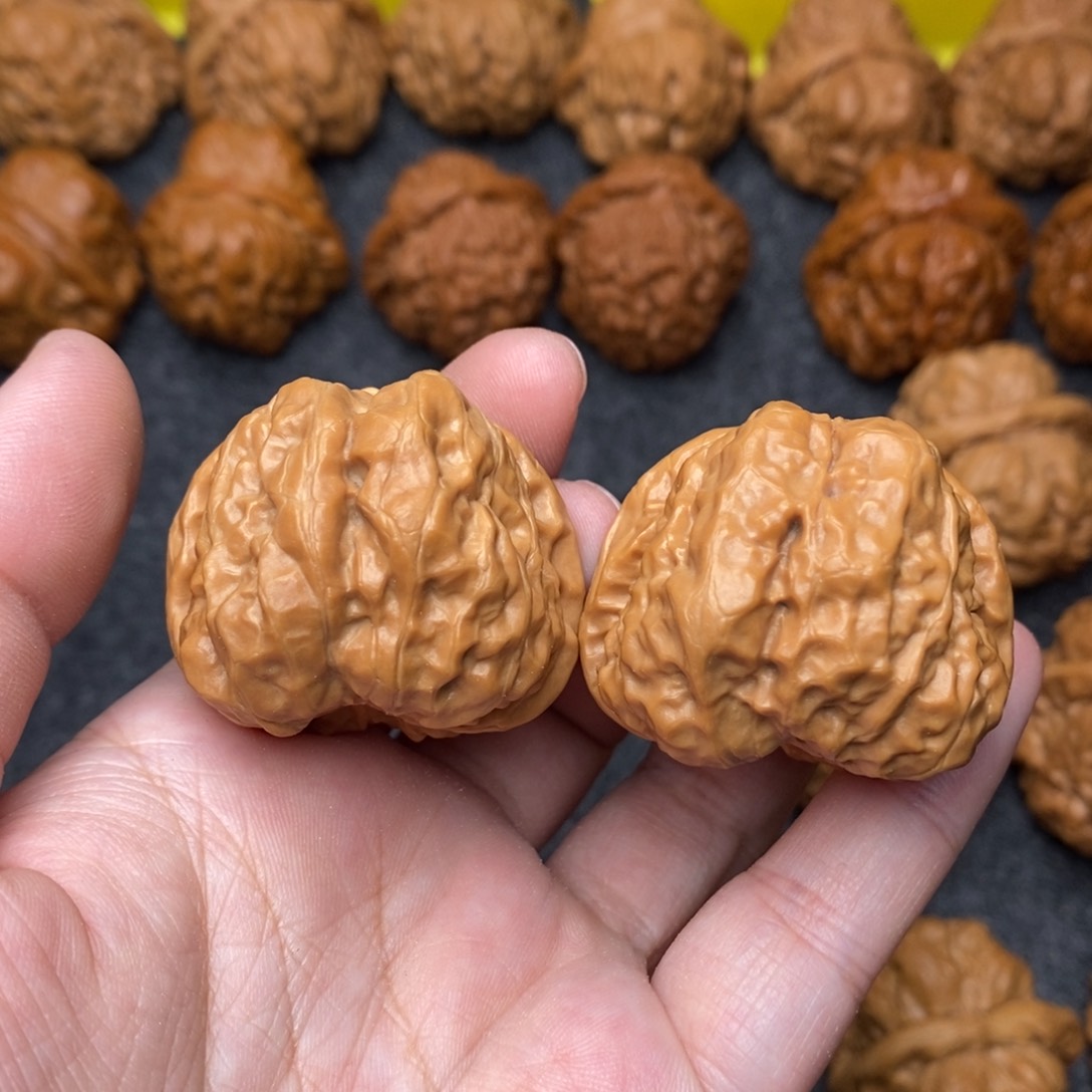 文玩核桃把件郑****店蛤蟆36