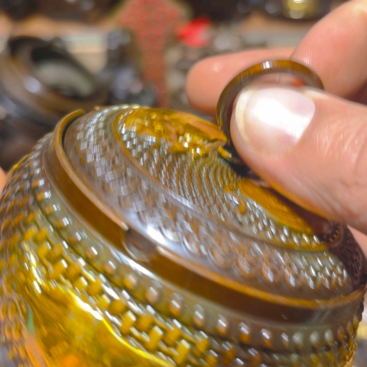 铜的。全清了。一件不留！不磨叽