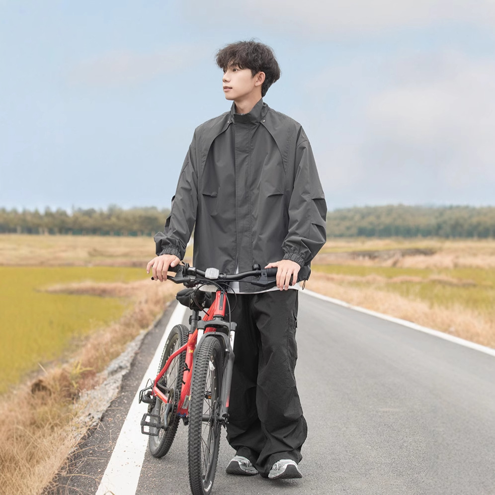 山系户外防水速干冲锋衣高街潮牌宽松休闲夹克秋季登山工装外套男