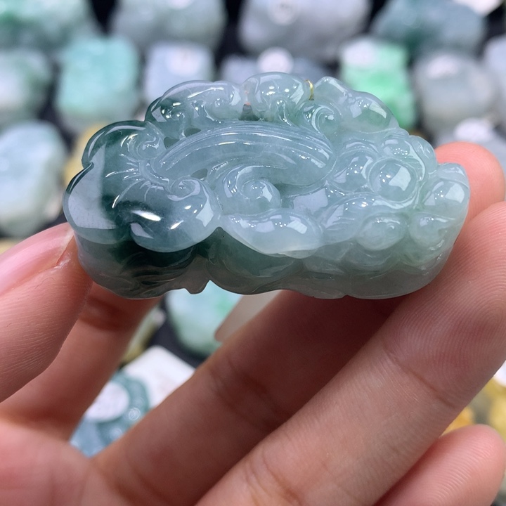 翡翠未镶嵌颈饰天然缅甸翡翠