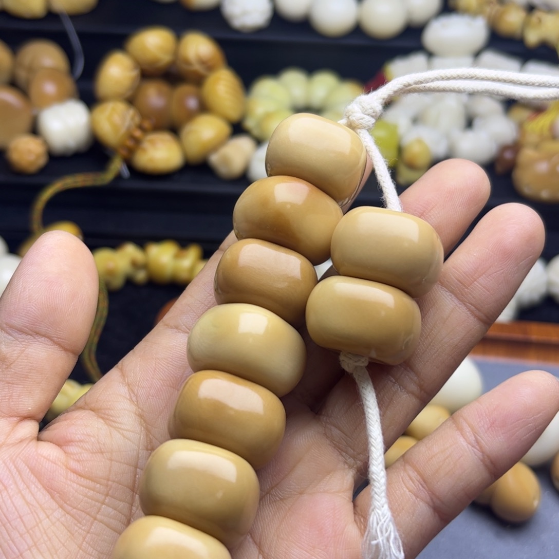 吊坠菩提根/象牙果大瑕