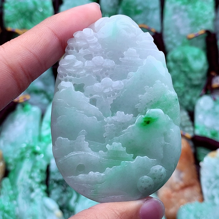 翡翠吊坠(不含链)未镶嵌