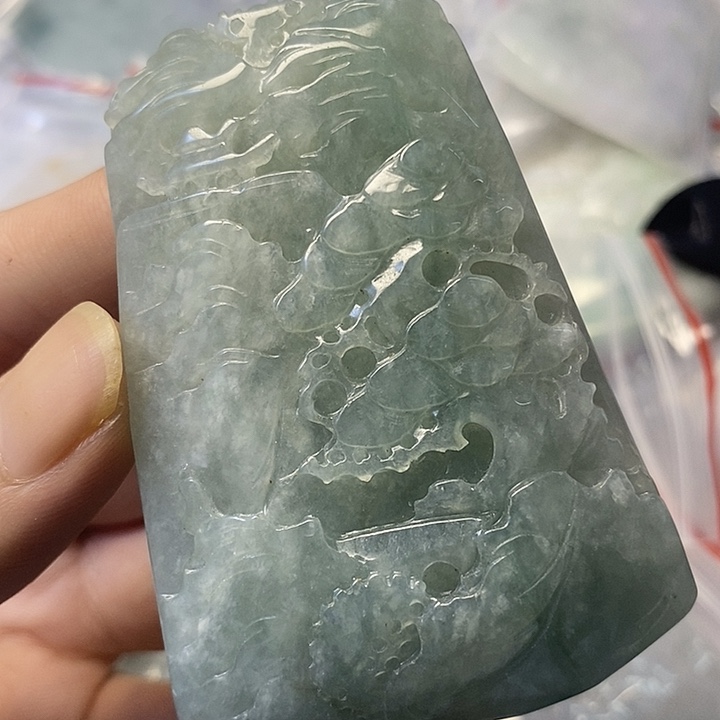翡翠未镶嵌颈饰天然翡翠A货