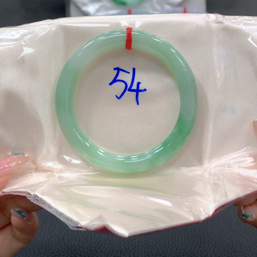 【闪购商品】翡翠手镯未镶嵌翡翠