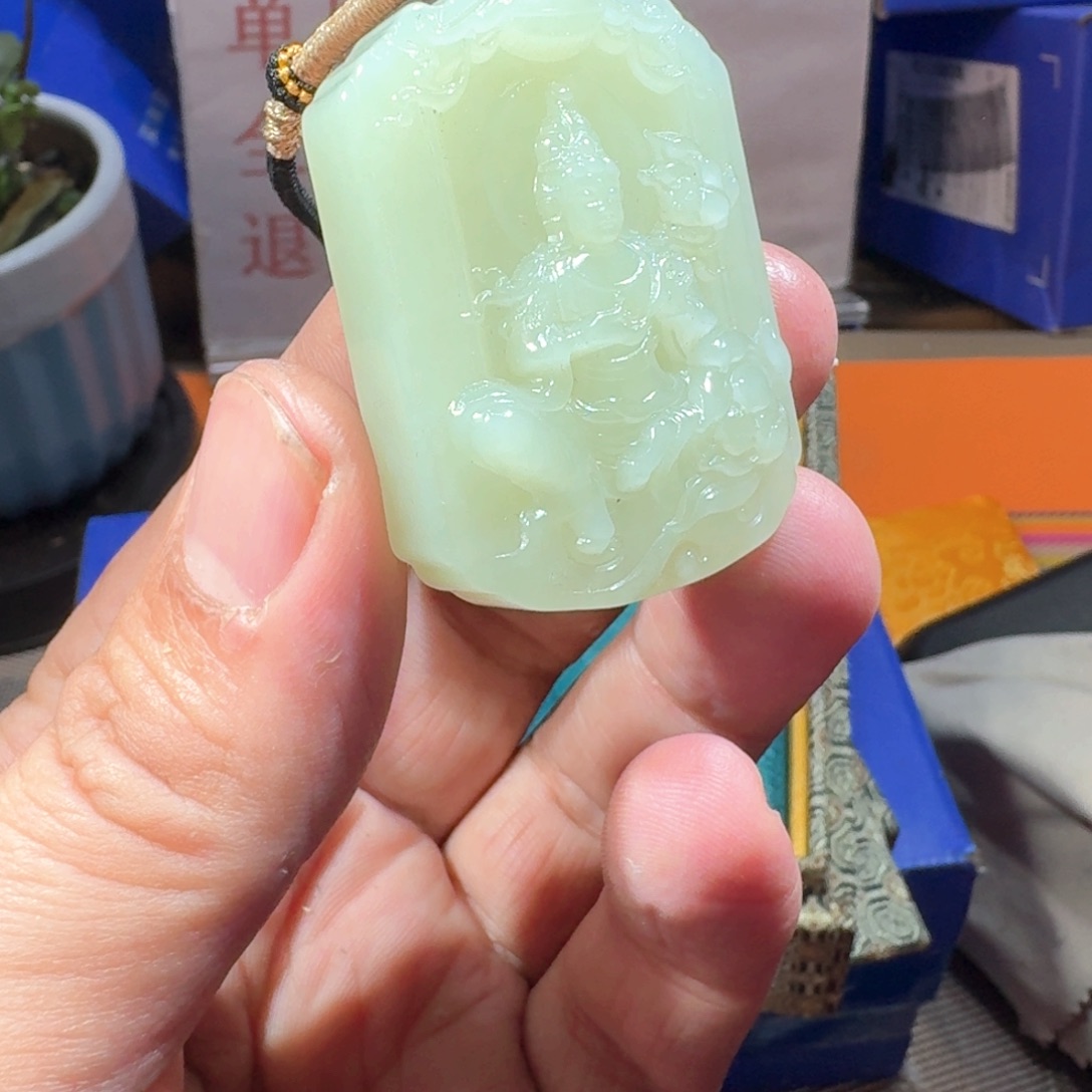 和田玉（糖玉）未镶嵌车挂