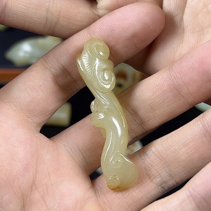 和田玉（糖玉）未镶嵌颈饰