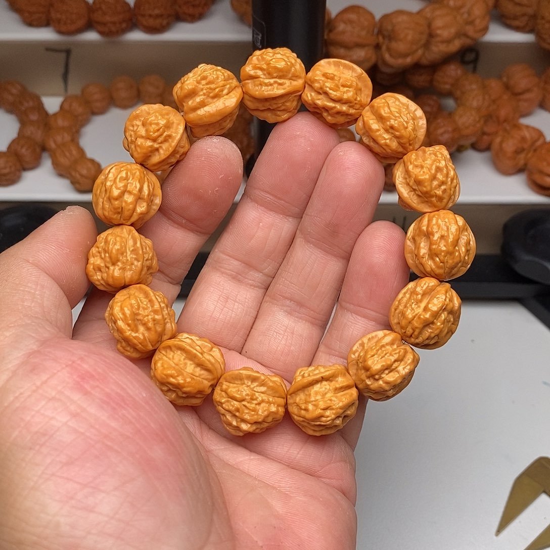 木质文玩核桃1.7金蝉