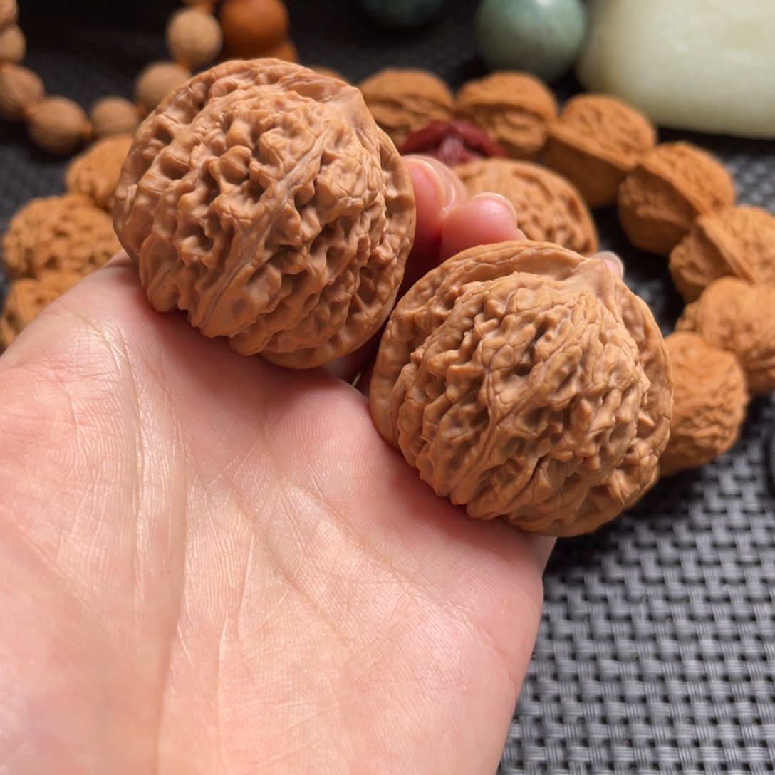 文玩核桃吊坠四座楼42全品有色差