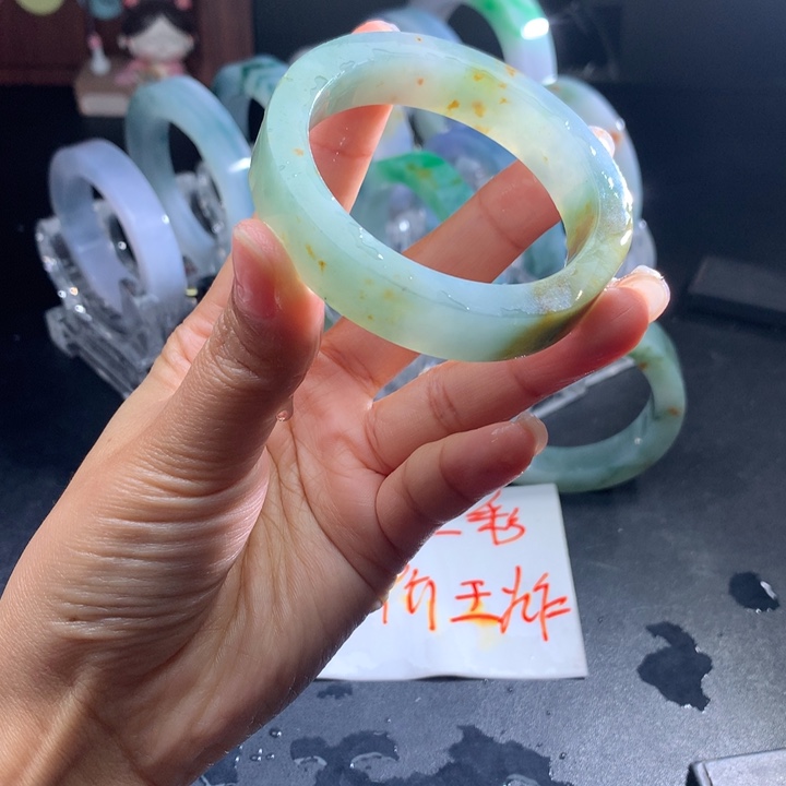 定制翡翠手镯未镶嵌