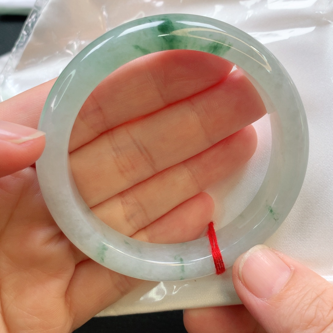 翡翠手镯未镶嵌57正