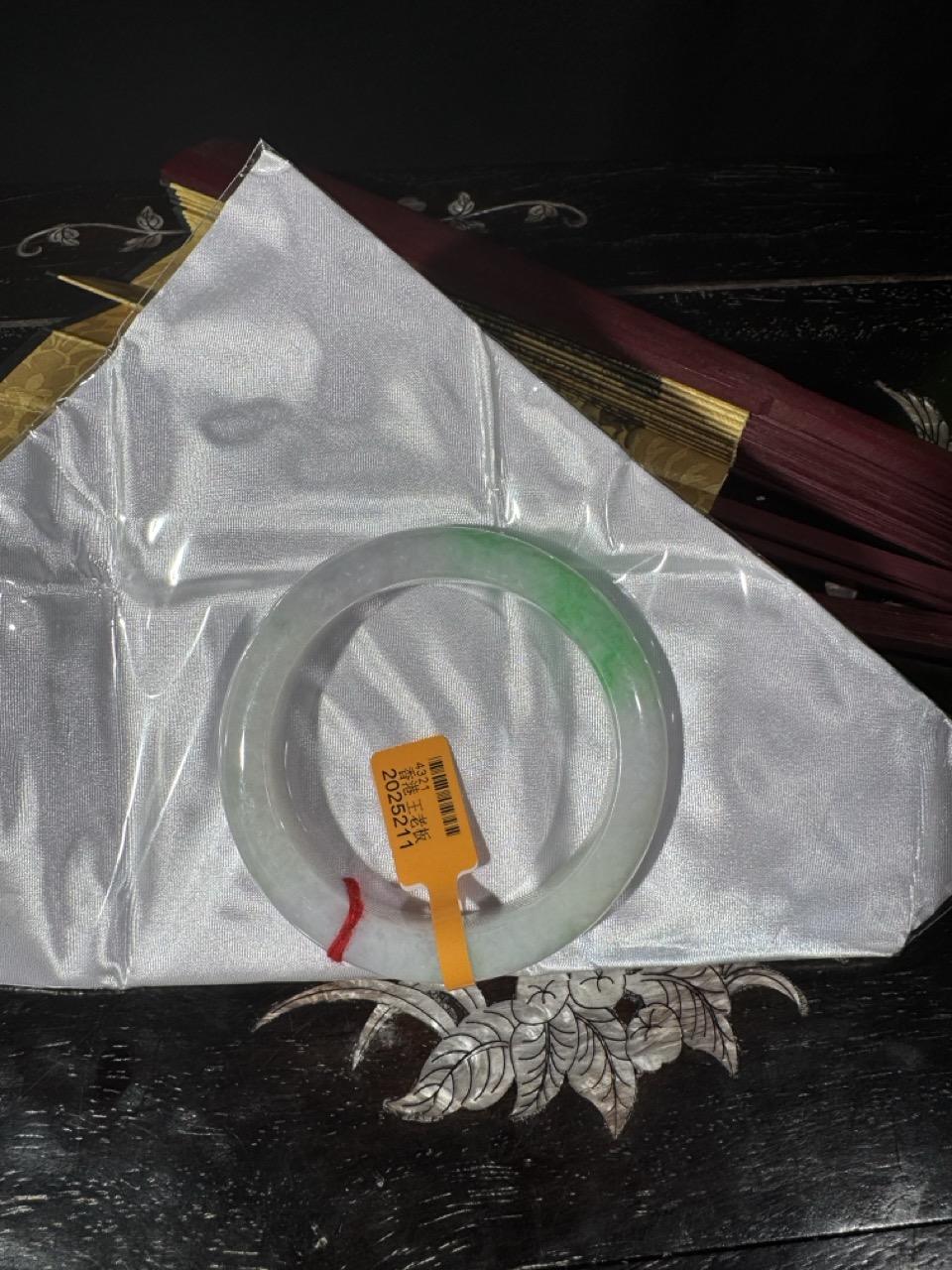 2.12香港王老板-翡翠手镯3c07