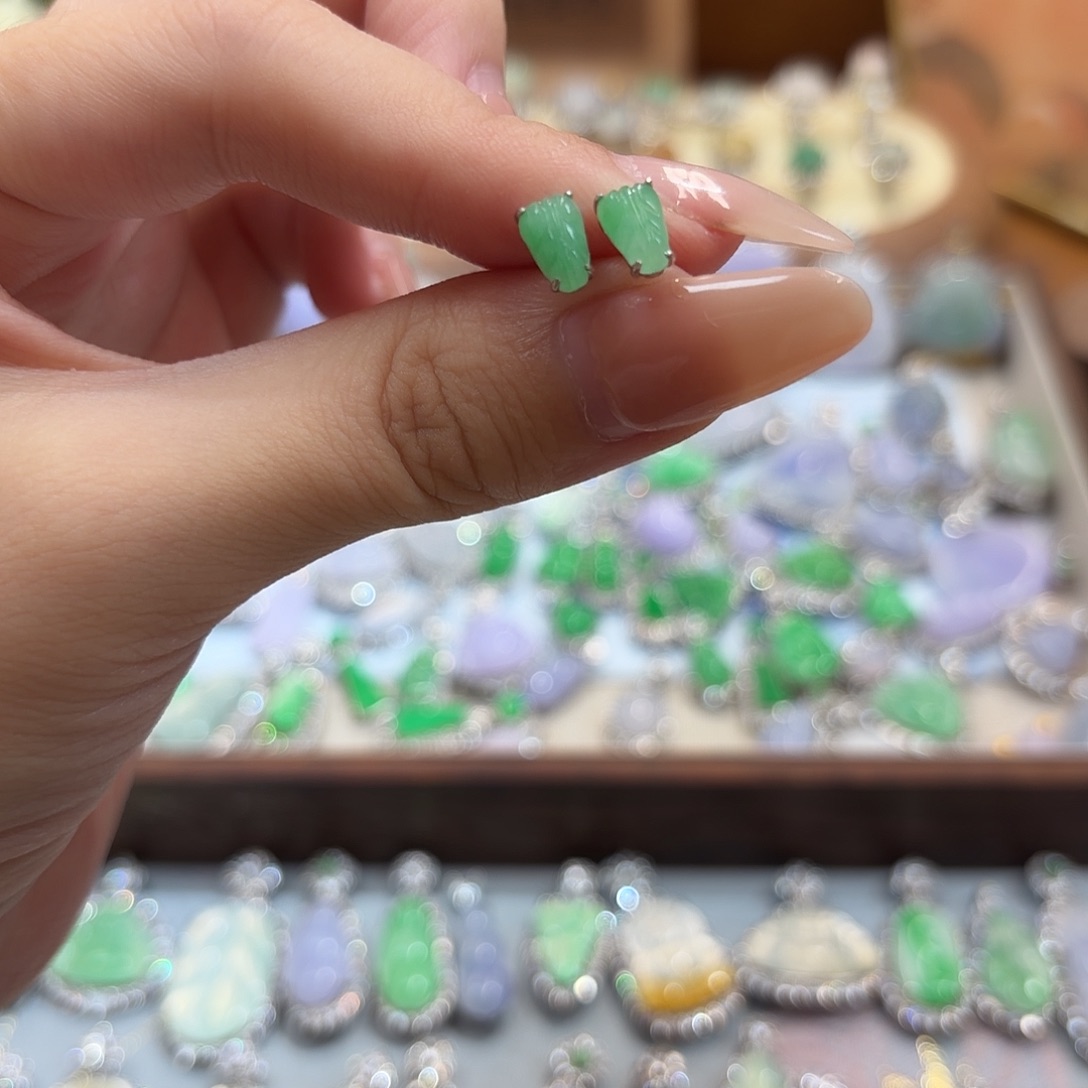 翡翠银S925镶嵌耳钉