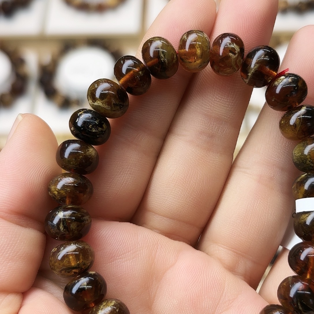 琥珀未镶嵌裸石十91069